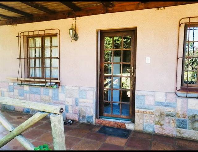 5 BEDROOM HOUSE FOR SALE IN SEA PARK